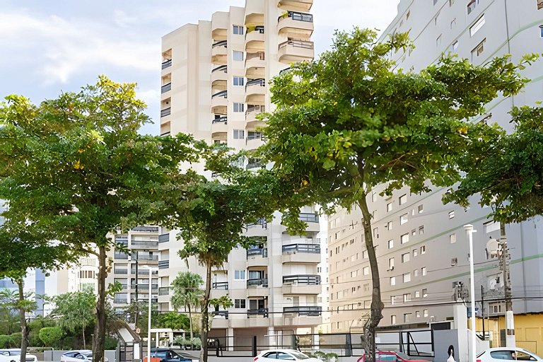 Pé na Areia, com Vaga de Garagem