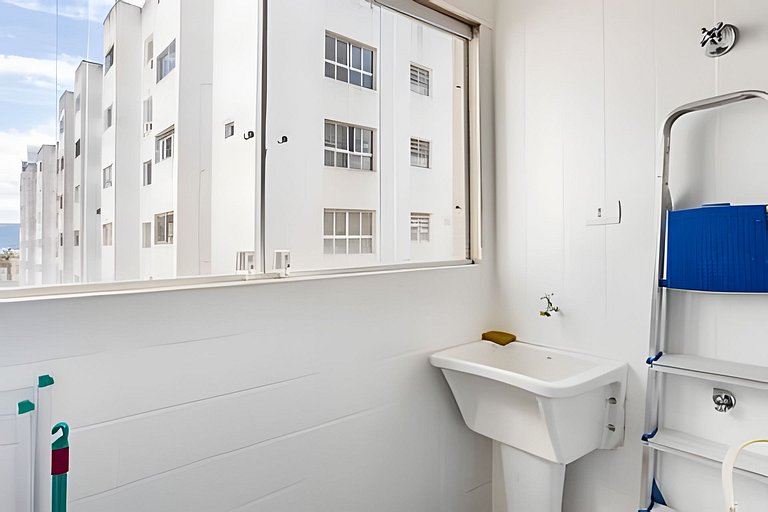 Pé na Areia, com Vaga de Garagem