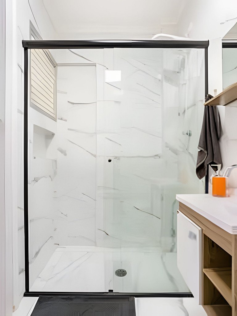 Pé na Areia, com Vaga de Garagem