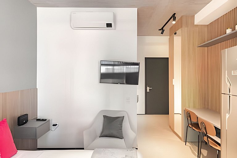 Studio Próx. Metrô c/ Academia, Rooftop e Laundry