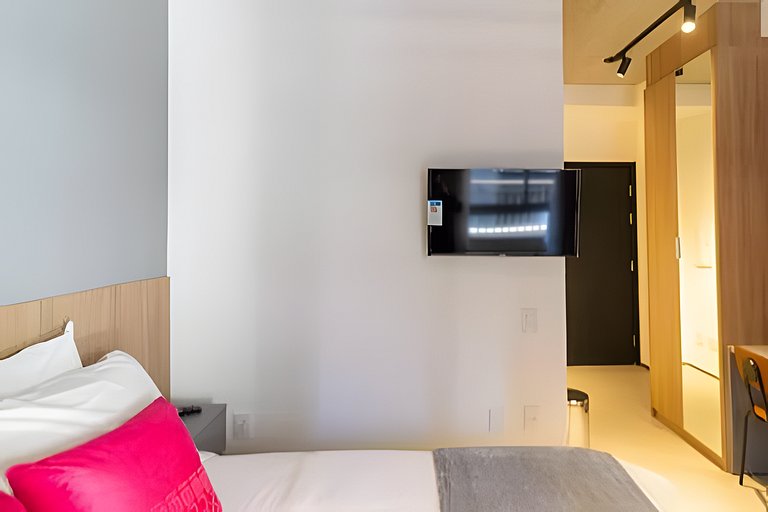 Studio Próx. Metrô c/ Academia, Rooftop e Laundry