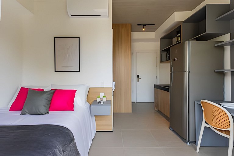 Studio Prox. Metrô c/ Gym, Coworking e Laundry