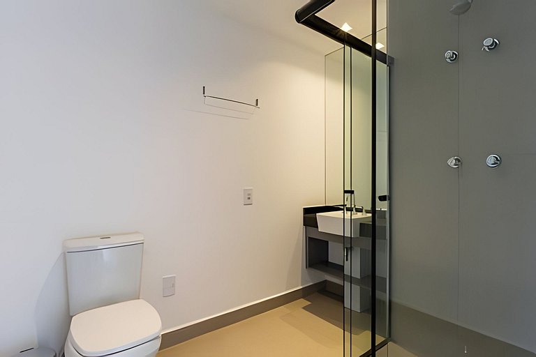 Studio Prox. Metrô c/ Gym, Coworking e Laundry