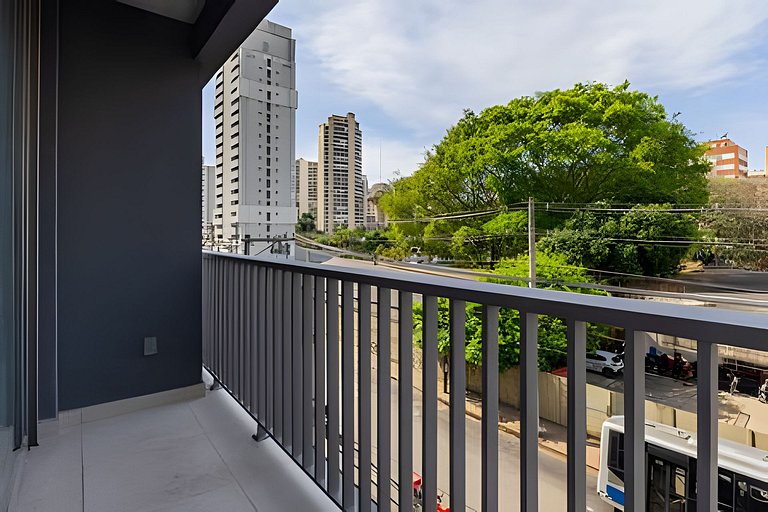 Studio Prox. Metrô c/ Gym, Coworking e Laundry