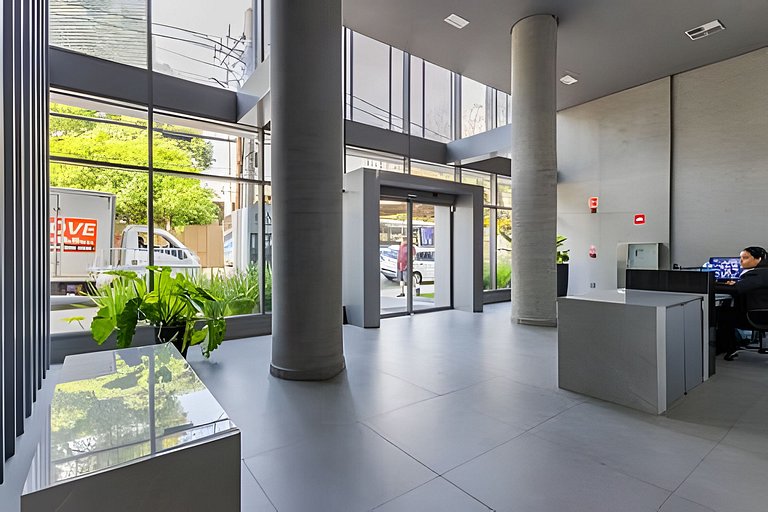 Studio Prox. Metrô c/ Gym, Coworking e Laundry