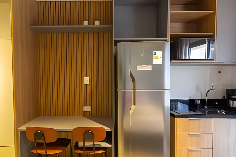 Metrô • Academia Fantástica • Coworking • Laundry