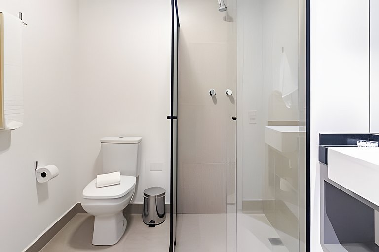 Metrô • Academia Fantástica • Coworking • Laundry