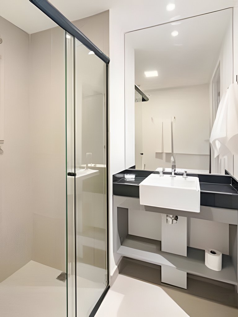 Metrô • Academia Fantástica • Coworking • Laundry