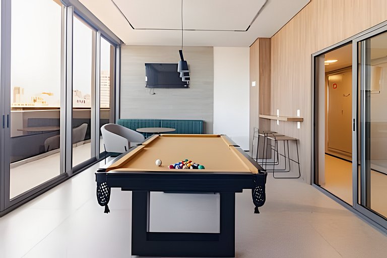 Metrô • Academia Fantástica • Coworking • Laundry