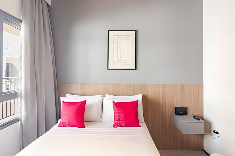 Studio Completo ao lado do • Metrô Brooklin •