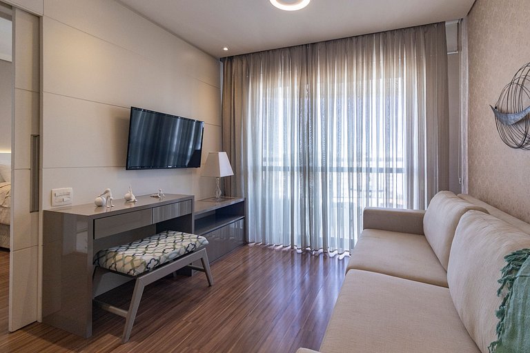 Flat em Moema - Estacionamento & Limpeza Diária