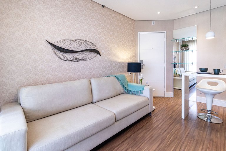 Flat em Moema - Estacionamento & Limpeza Diária