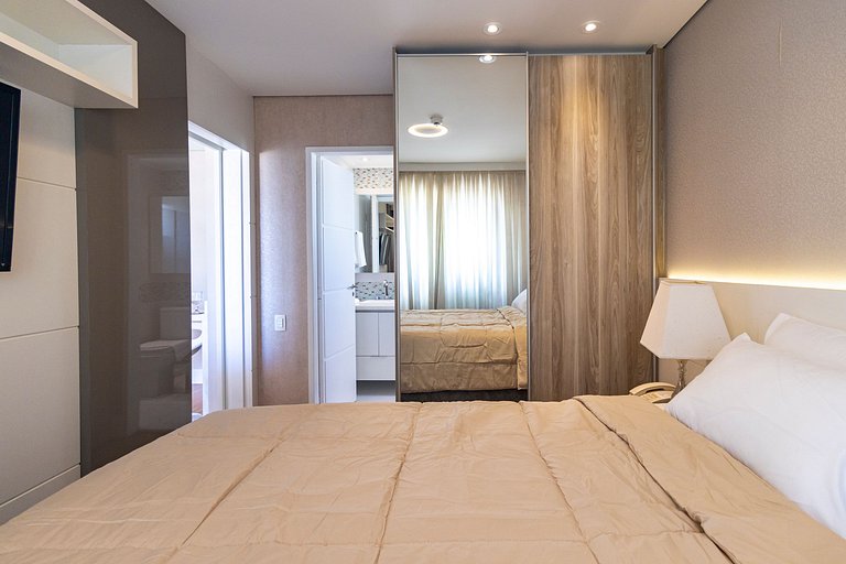 Flat em Moema - Estacionamento & Limpeza Diária