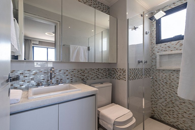 Flat em Moema - Estacionamento & Limpeza Diária