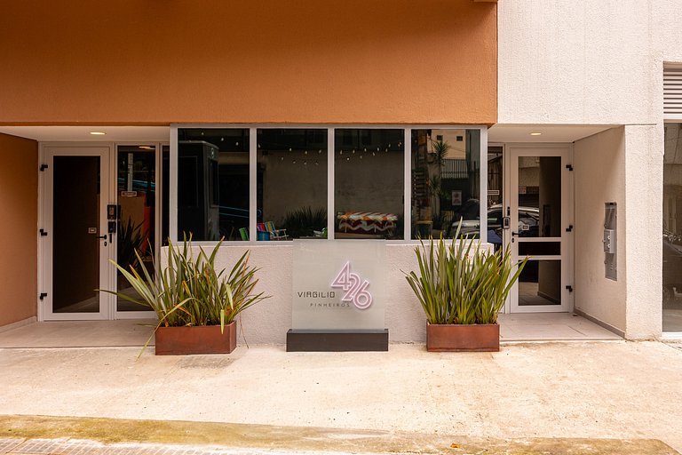 2Q • Ar Cond. • Academia • Coworking • Lavanderia