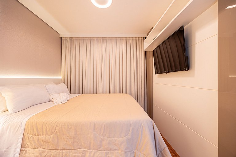 Flat em Moema - Estacionamento & Limpeza Diária