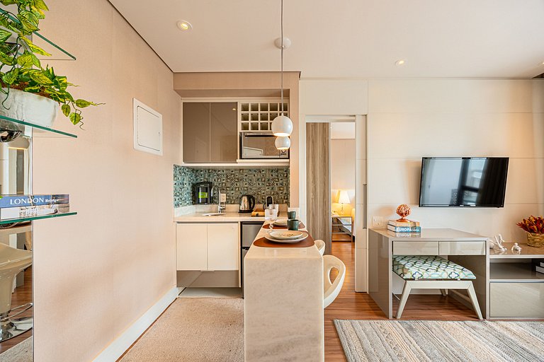 Flat em Moema - Estacionamento & Limpeza Diária