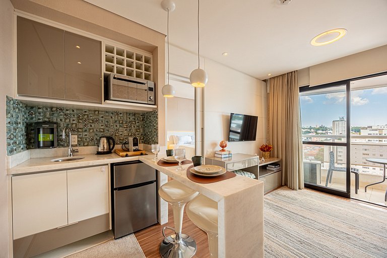 Flat em Moema - Estacionamento & Limpeza Diária