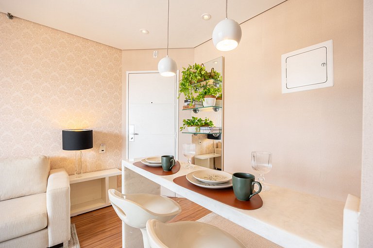 Flat em Moema - Estacionamento & Limpeza Diária