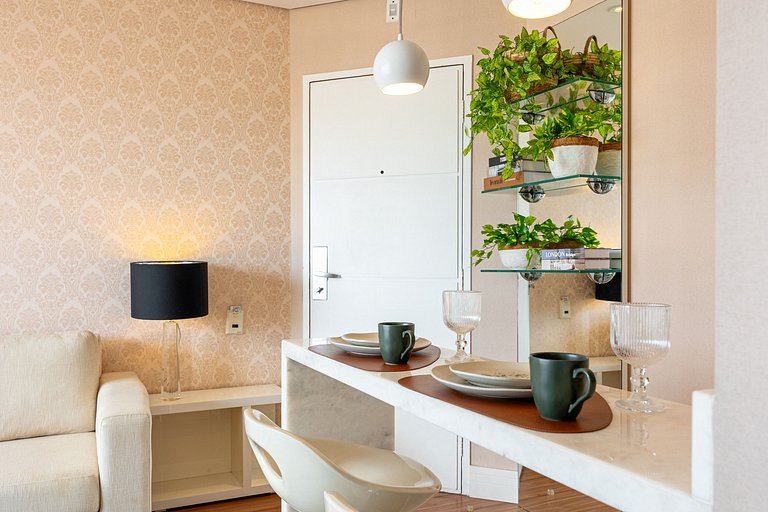 Flat em Moema - Estacionamento & Limpeza Diária