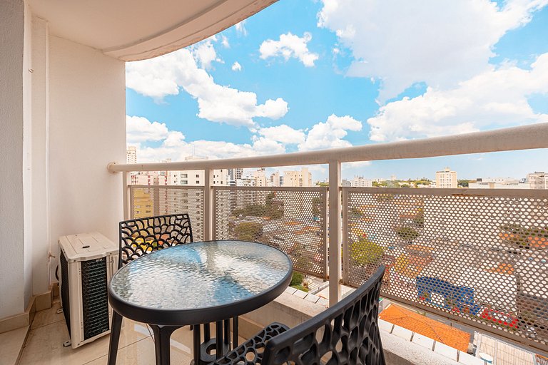 Flat em Moema - Estacionamento & Limpeza Diária